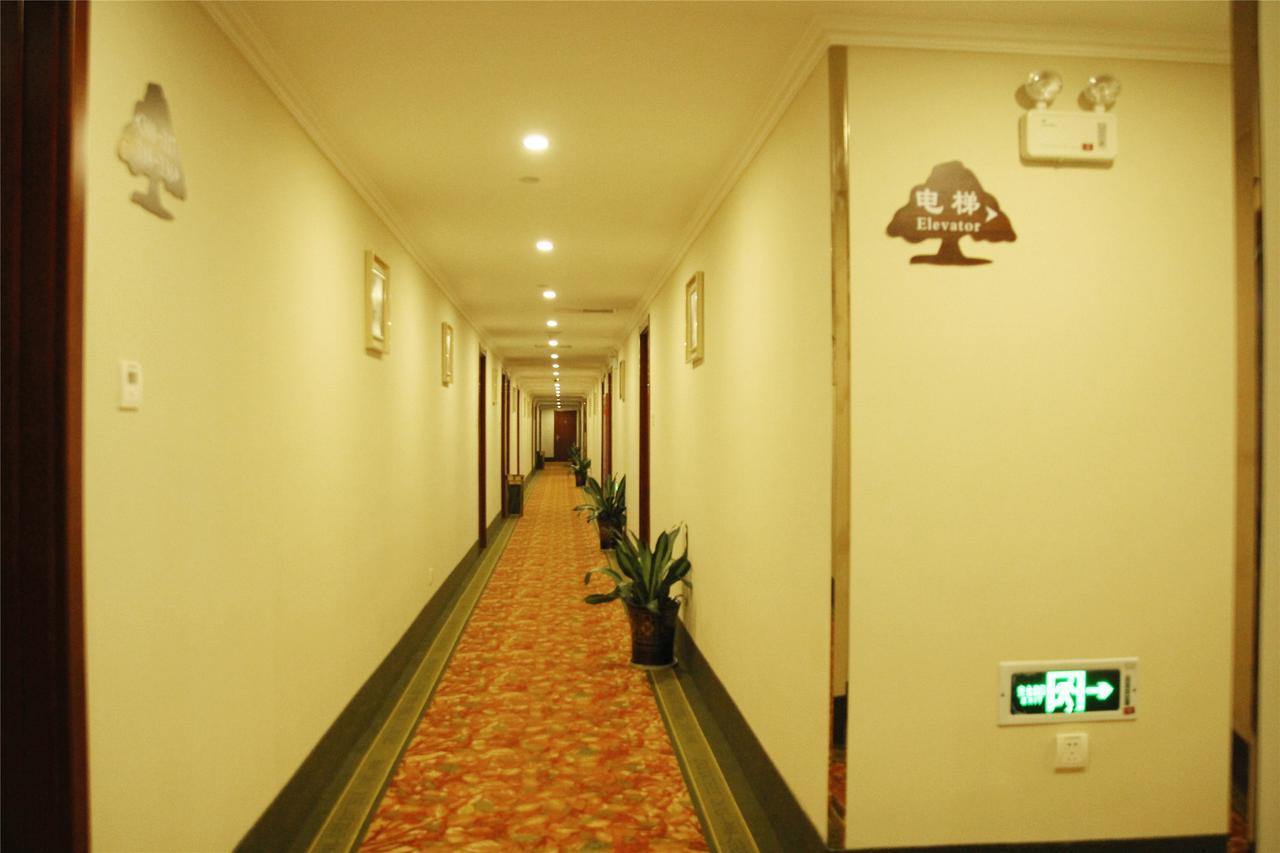 Greentree Inn Xinjiang Fukang Fukang Business Hotel Csangcsi Kültér fotó