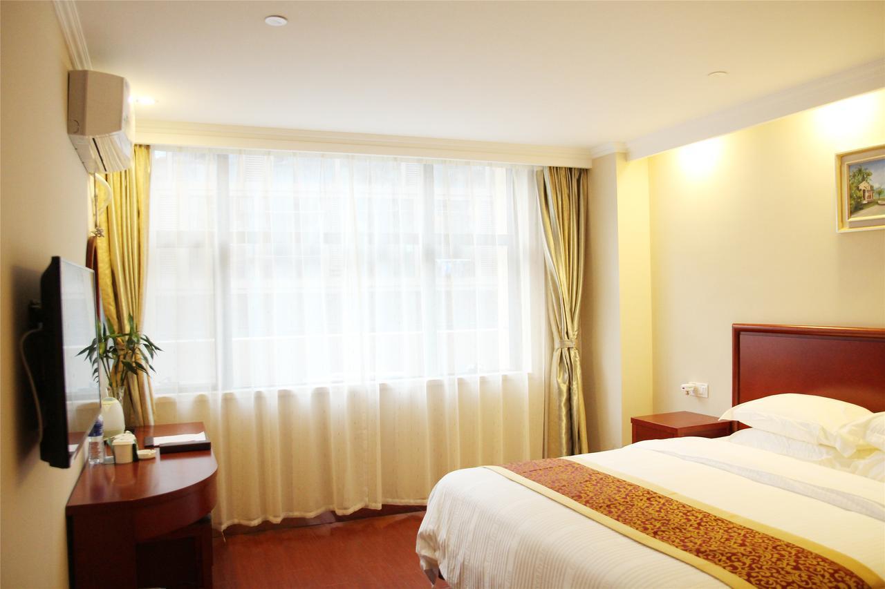 Greentree Inn Xinjiang Fukang Fukang Business Hotel Csangcsi Kültér fotó