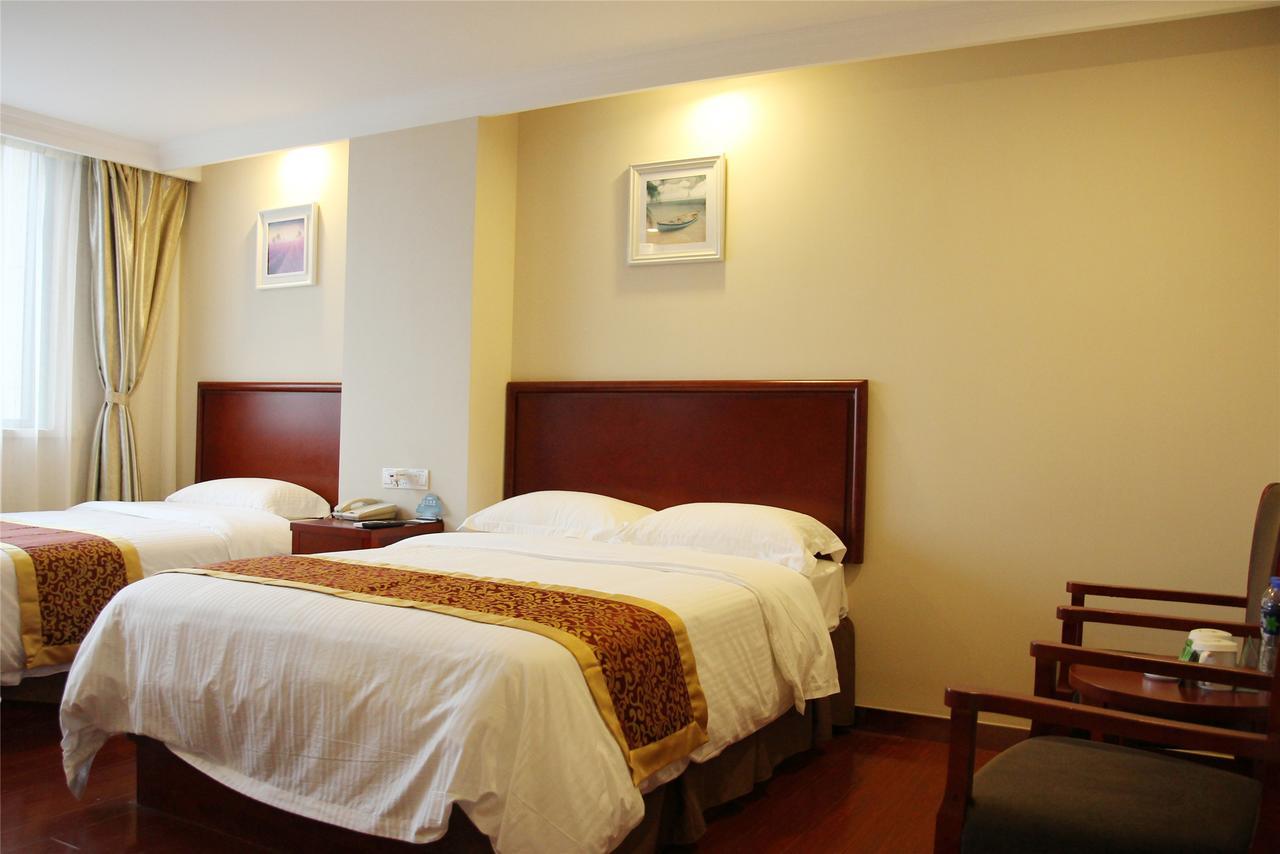 Greentree Inn Xinjiang Fukang Fukang Business Hotel Csangcsi Kültér fotó