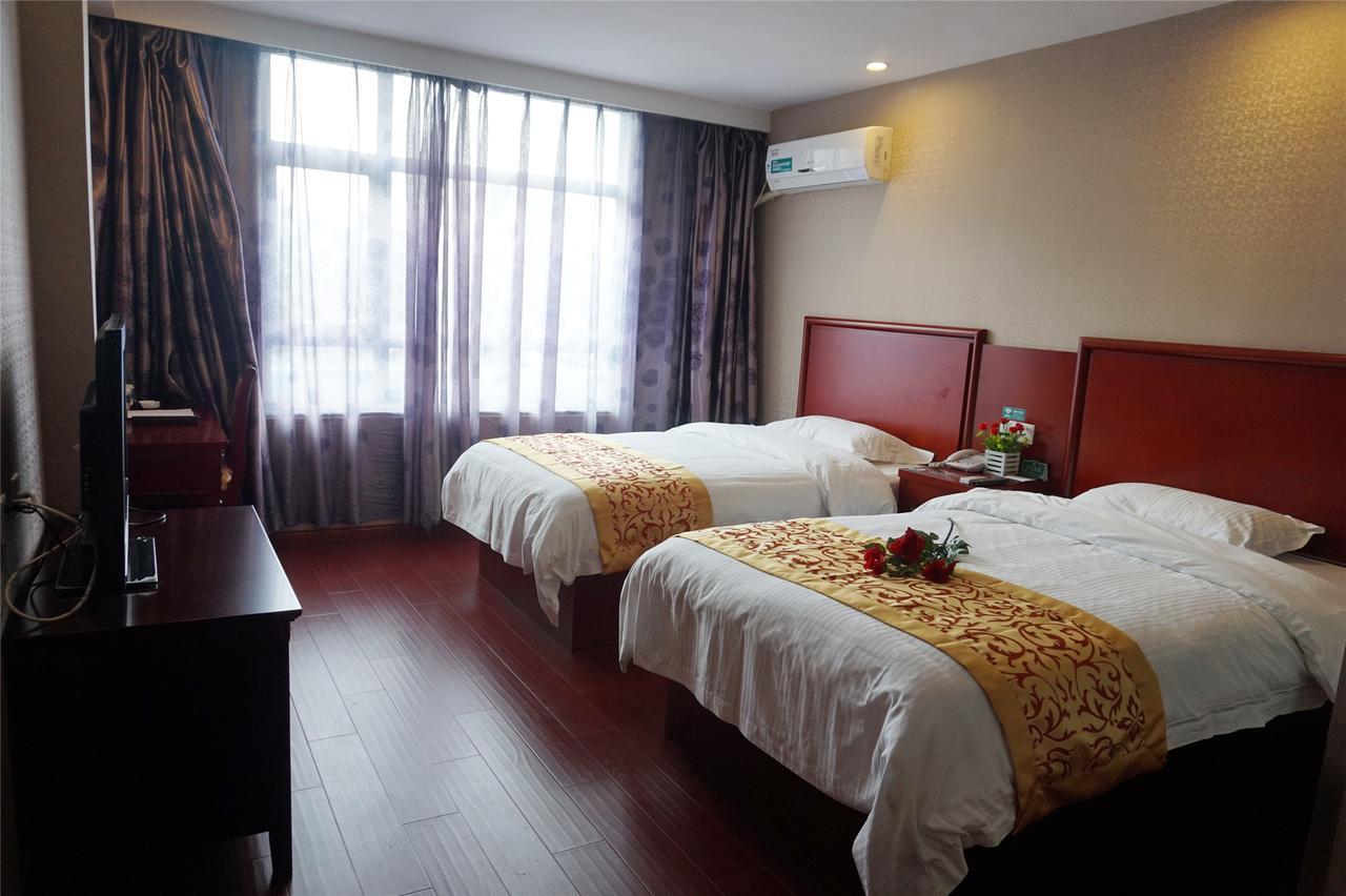 Greentree Inn Xinjiang Fukang Fukang Business Hotel Csangcsi Kültér fotó